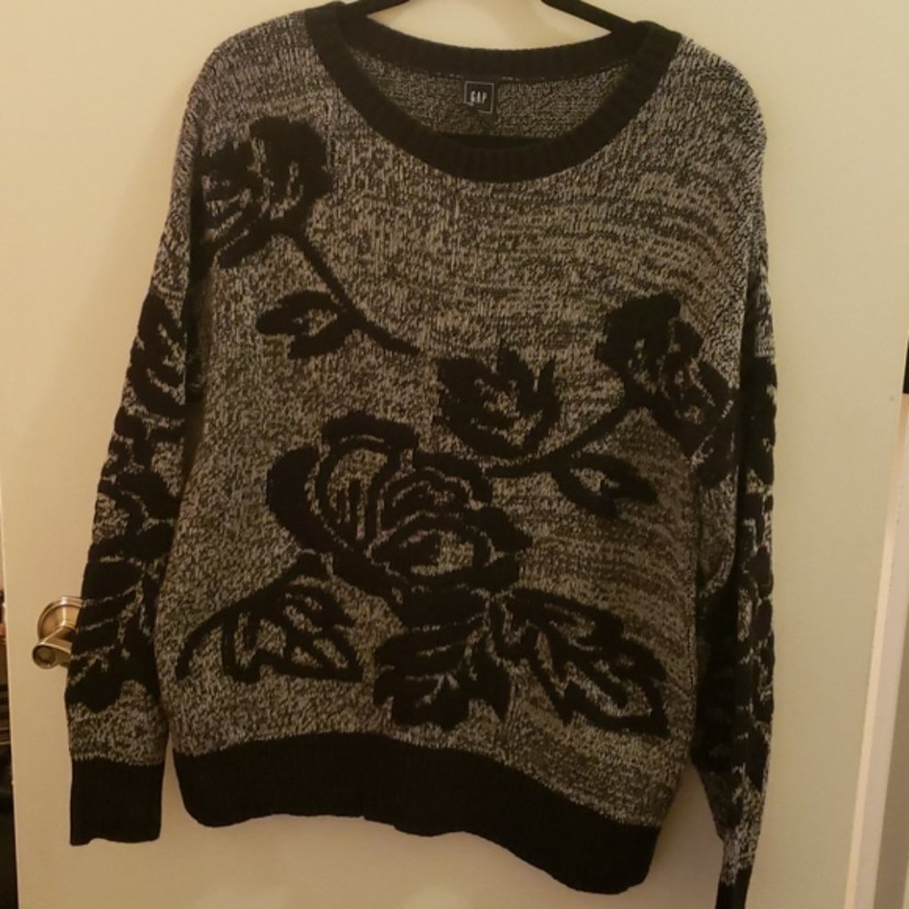 Gap Pullover Sweater - image 1